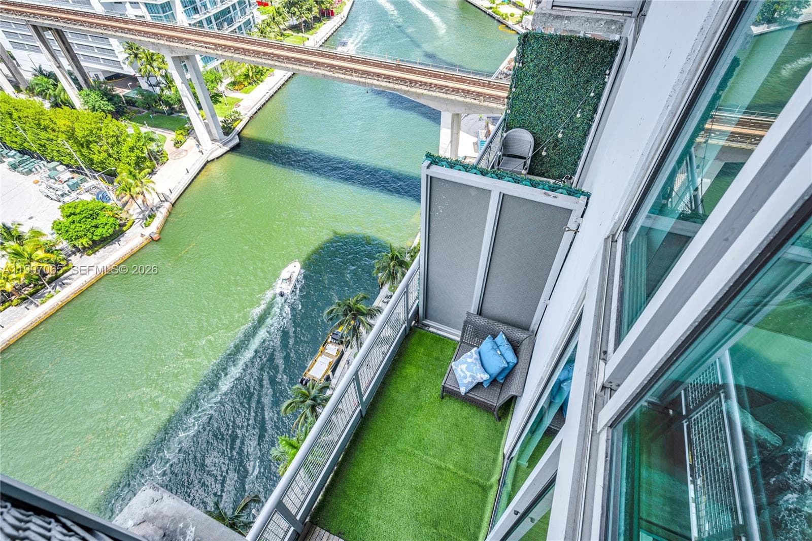 690 SW 1st Ct # 1709, Miami FL 33130 — 74