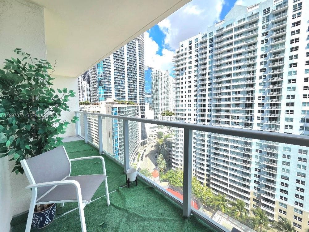 1155 Brickell Bay Dr # 2006, Miami FL 33131 — 2