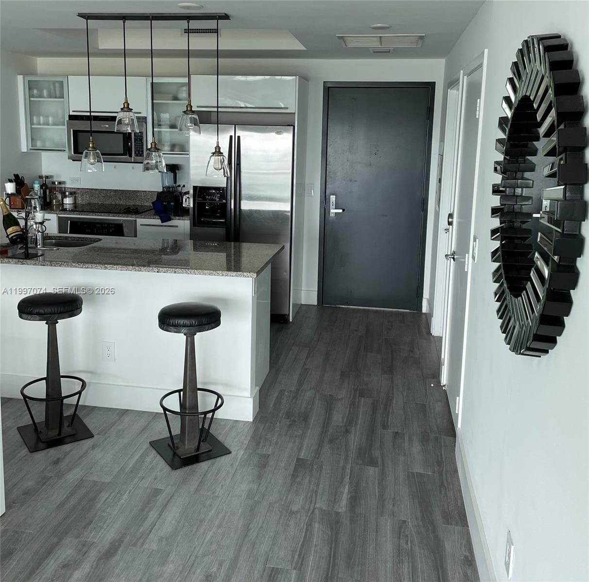 888 Biscayne Blvd # 1810, Miami FL 33132 — 19
