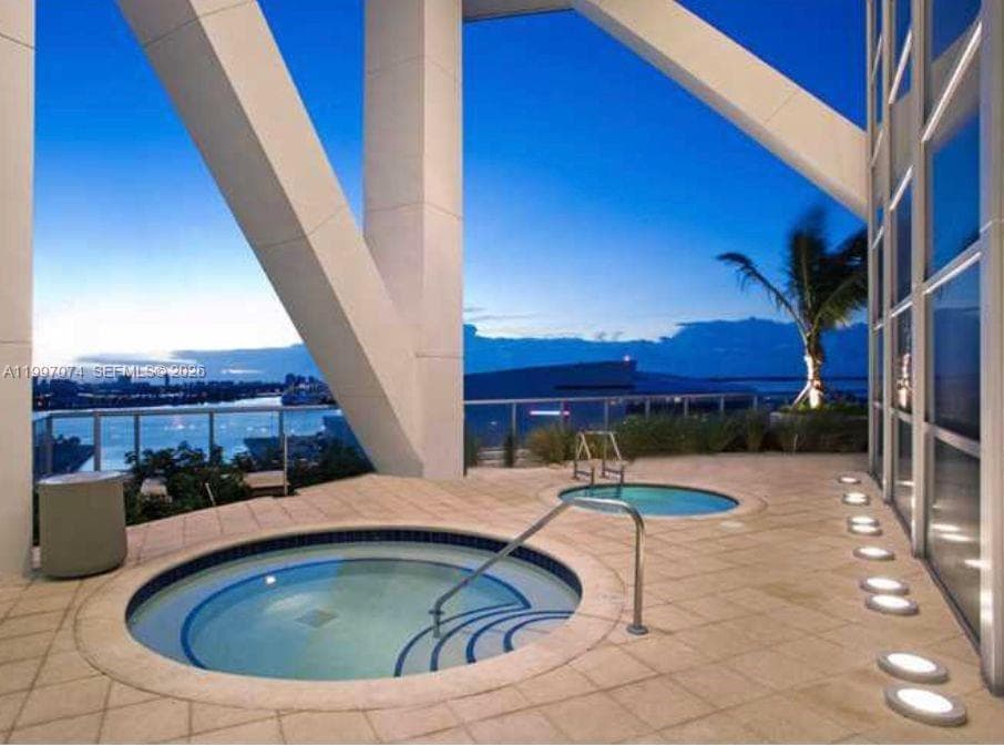 888 Biscayne Blvd # 1810, Miami FL 33132 — 4