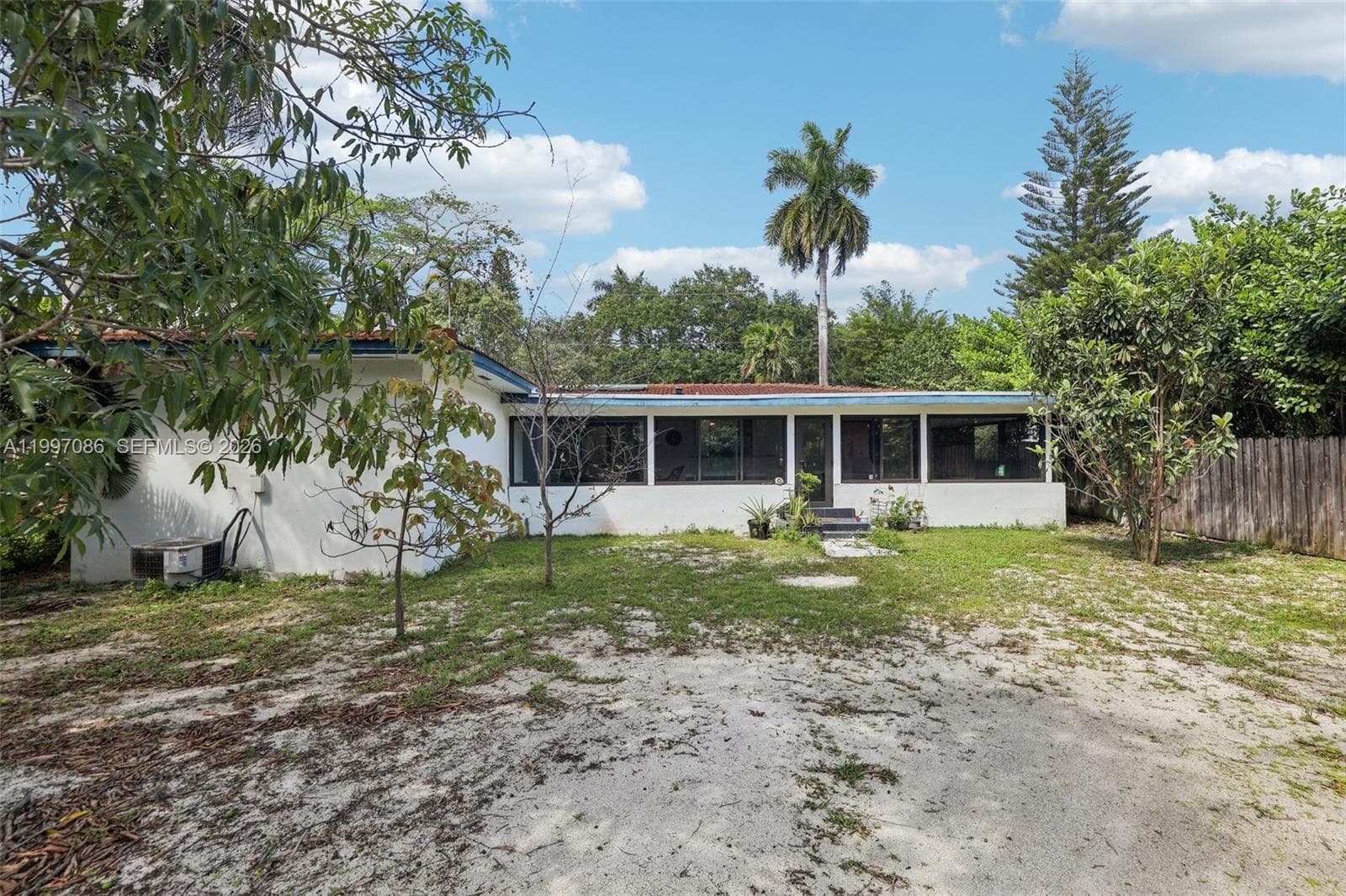 314 NE 85th St, El Portal FL 33138 — 52