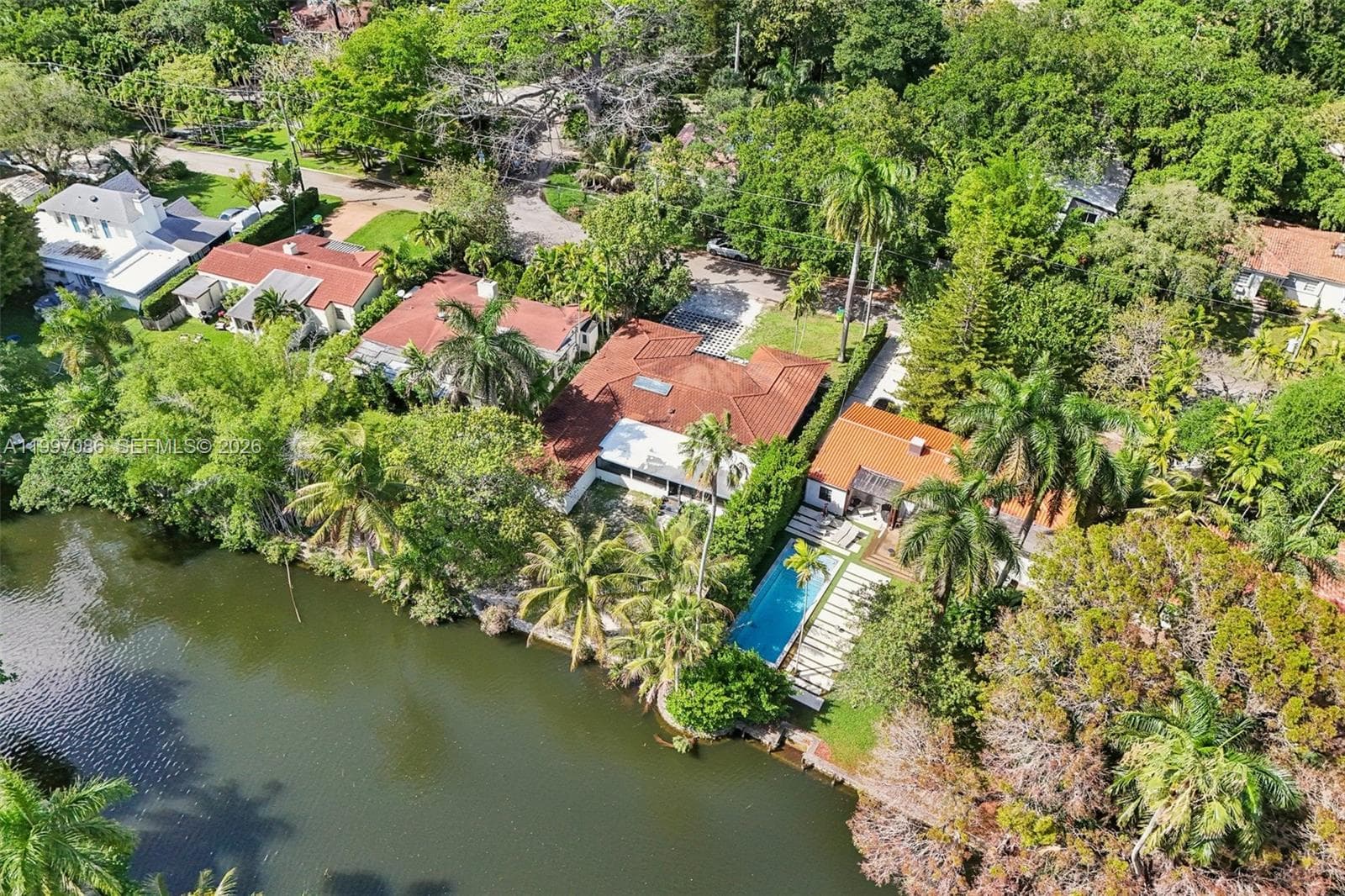 314 NE 85th St, El Portal FL 33138 — 71