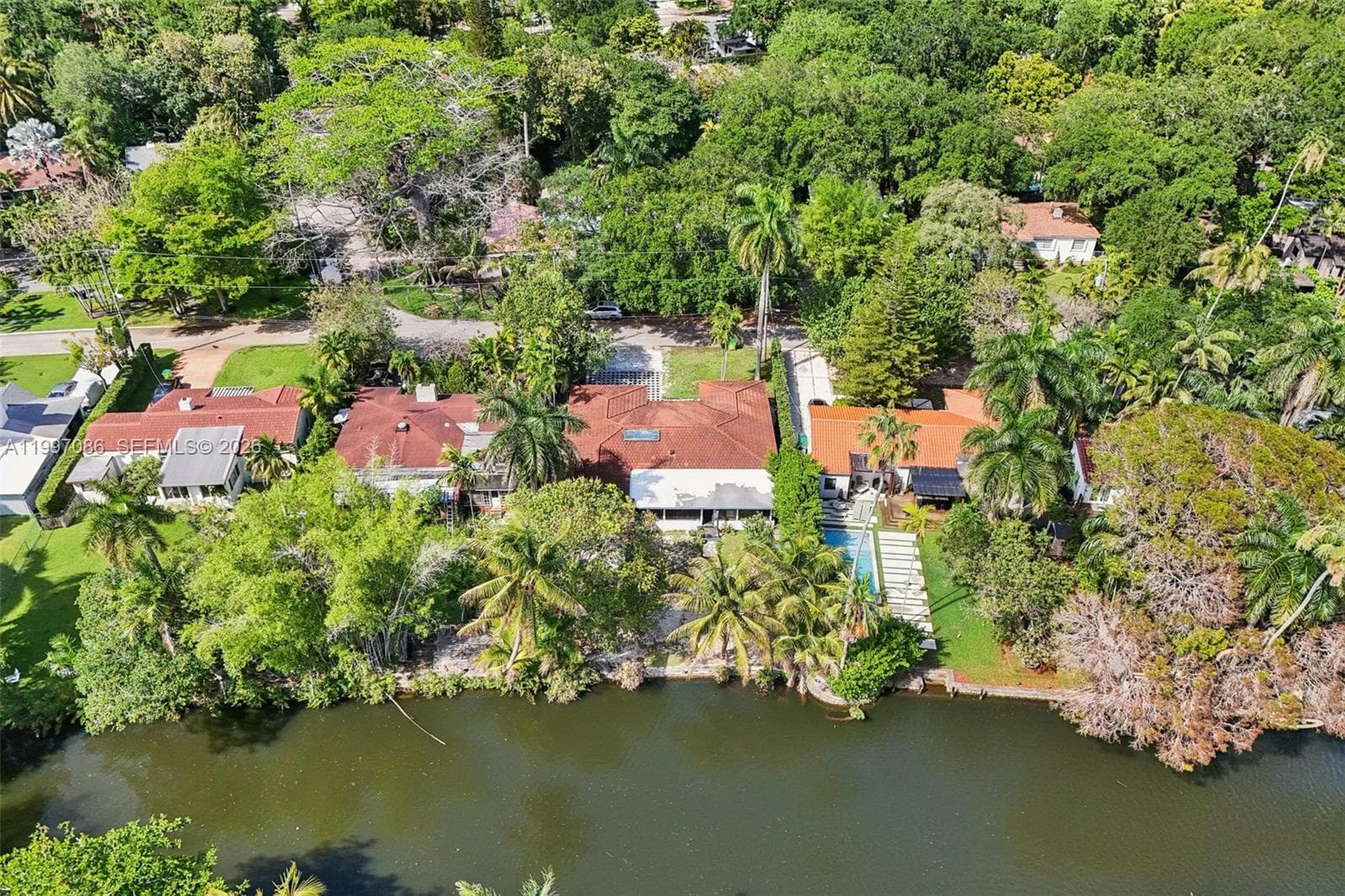 314 NE 85th St, El Portal FL 33138 — 70