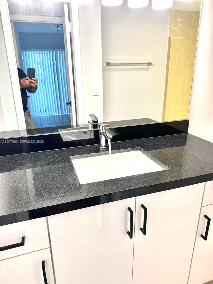 400 NE 18th Ave # 206, Homestead FL 33033 — 5