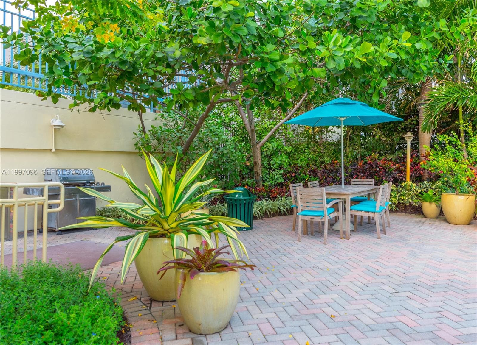 1500 Ocean Dr # 05, Miami Beach FL 33139 — 30