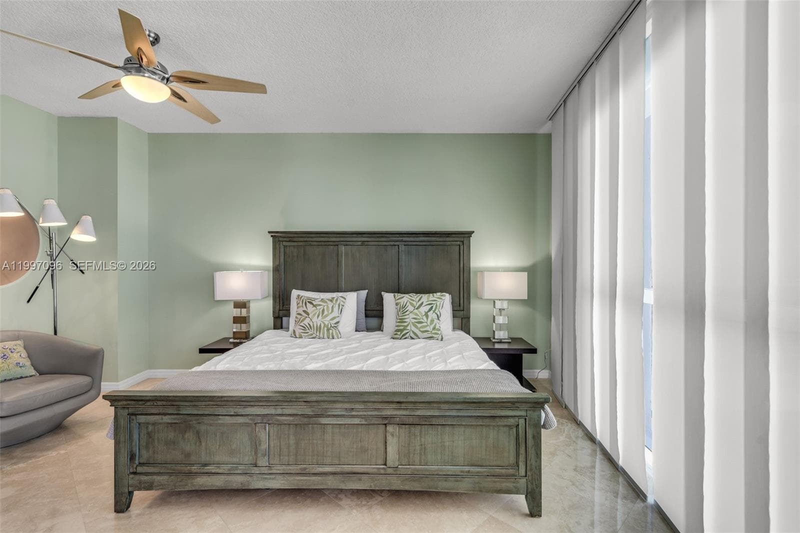 1500 Ocean Dr # 05, Miami Beach FL 33139 — 15