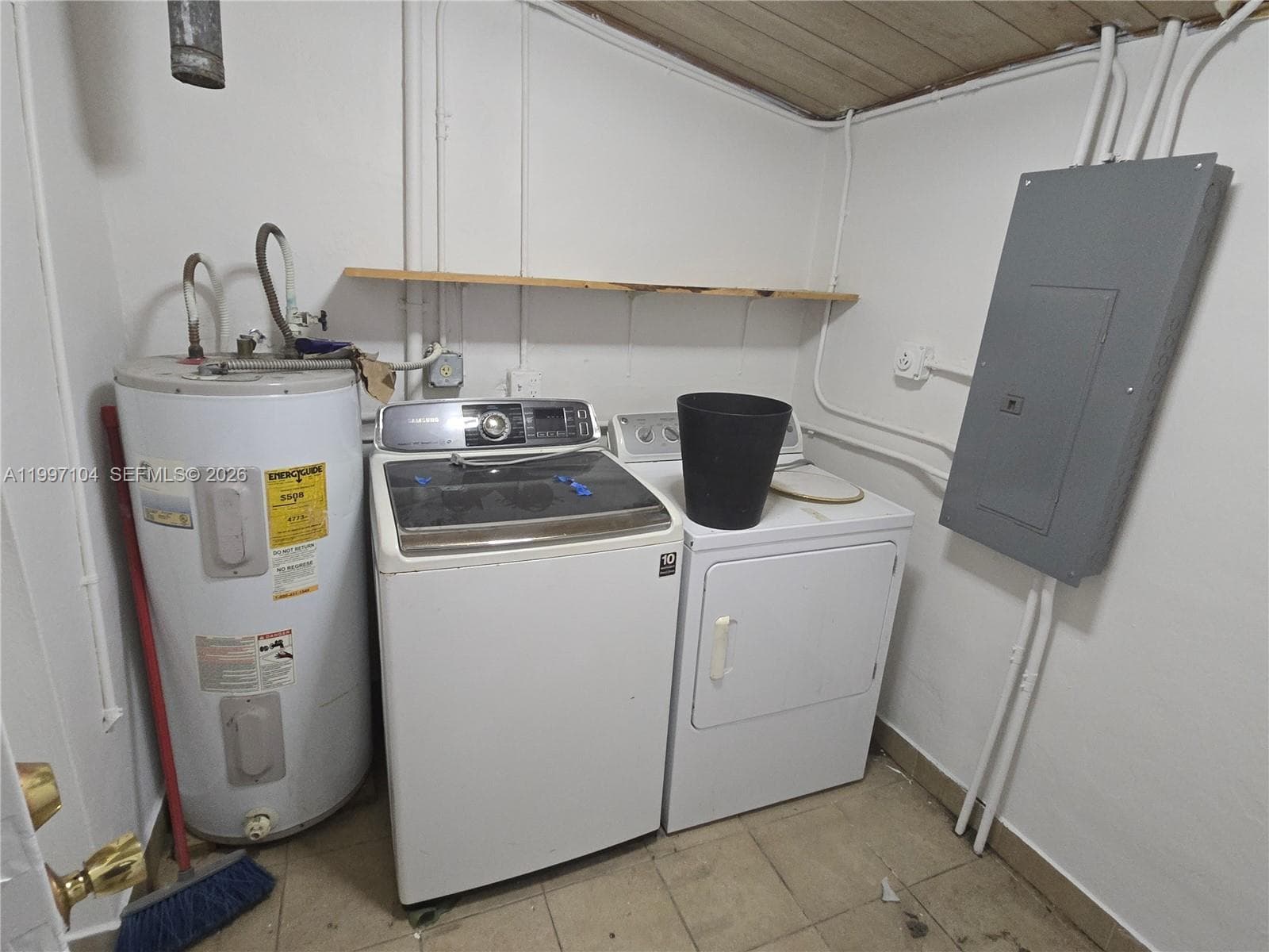 7840 SW 23rd St, Miami FL 33155 — 15