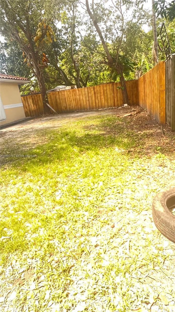 9740 NW 5th Ave, Miami FL 33150 — 18