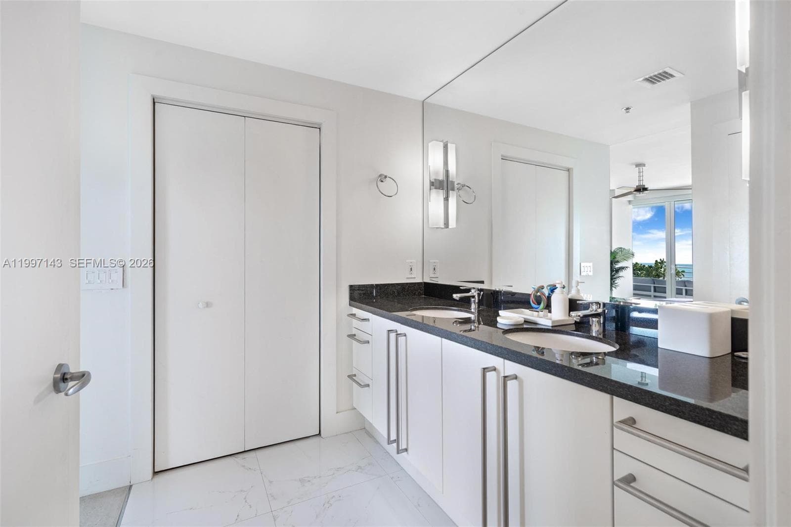 226 Ocean Dr # 8F, Miami Beach FL 33139 — 13
