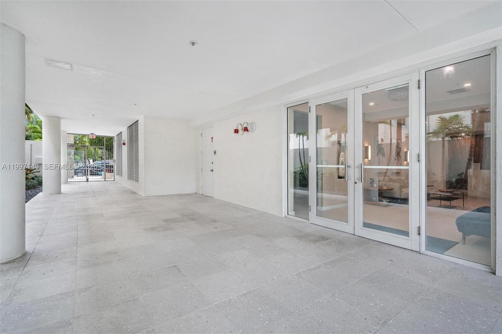 226 Ocean Dr # 8F, Miami Beach FL 33139 — 5