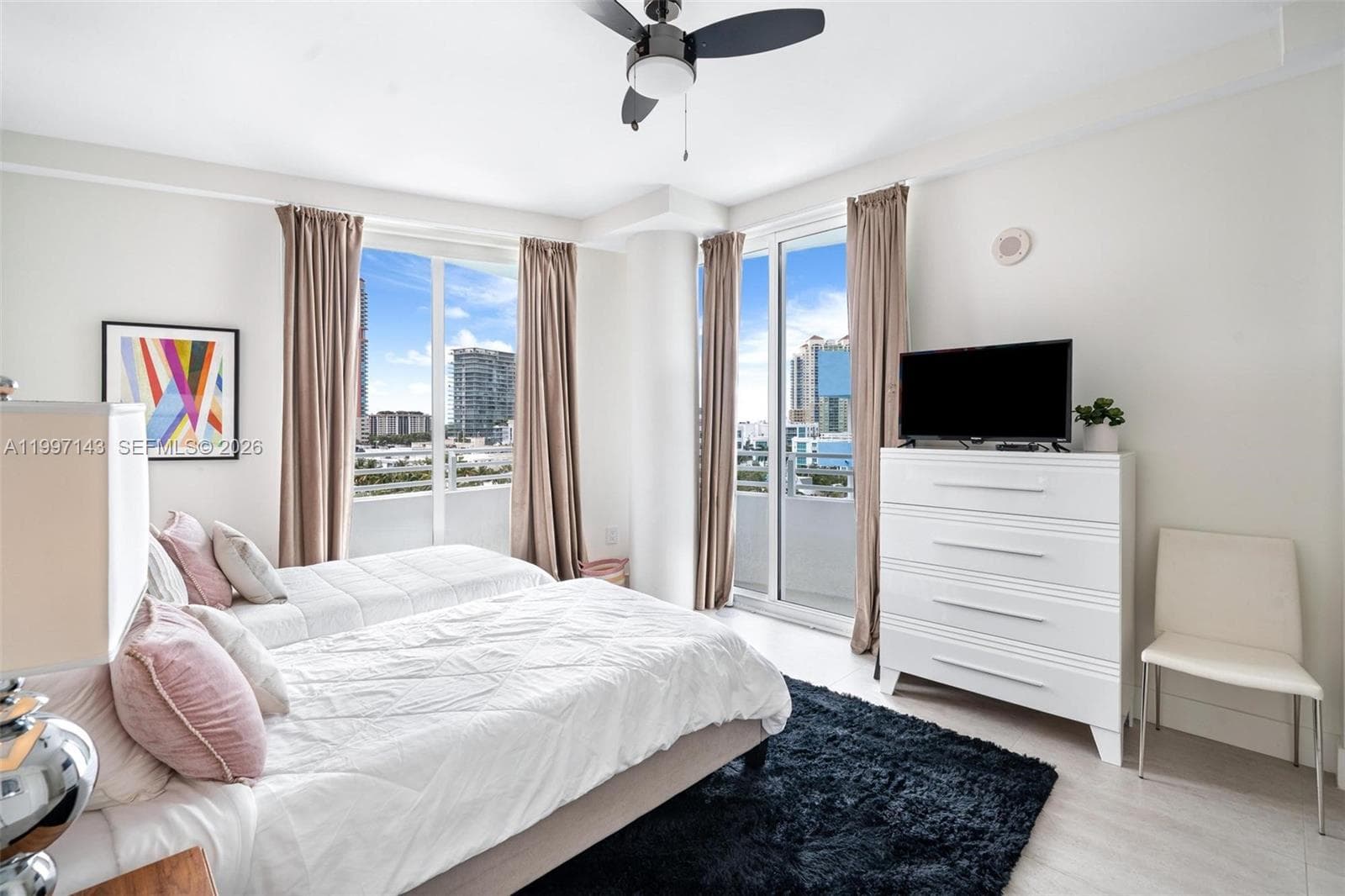 226 Ocean Dr # 8F, Miami Beach FL 33139 — 30