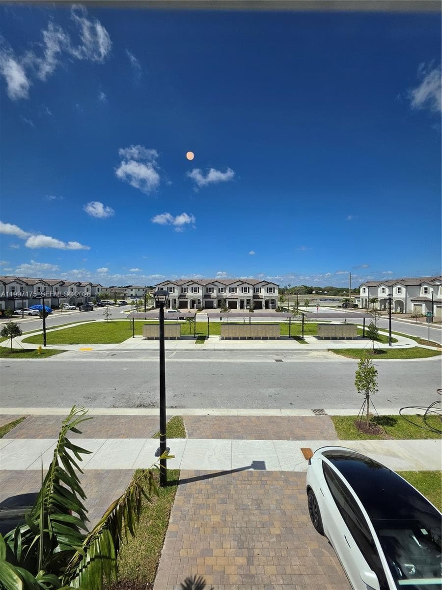 2739 SE 25th Ave, Homestead FL 33035 — 28