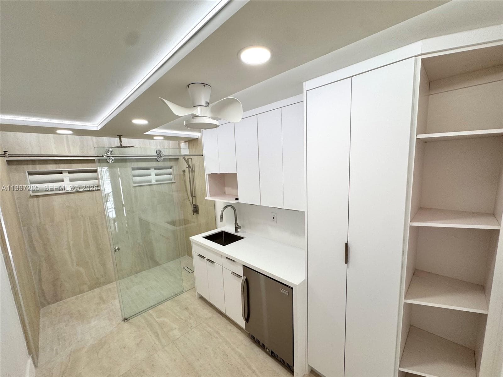2899 Collins Ave # 6, Miami Beach FL 33140 — 3