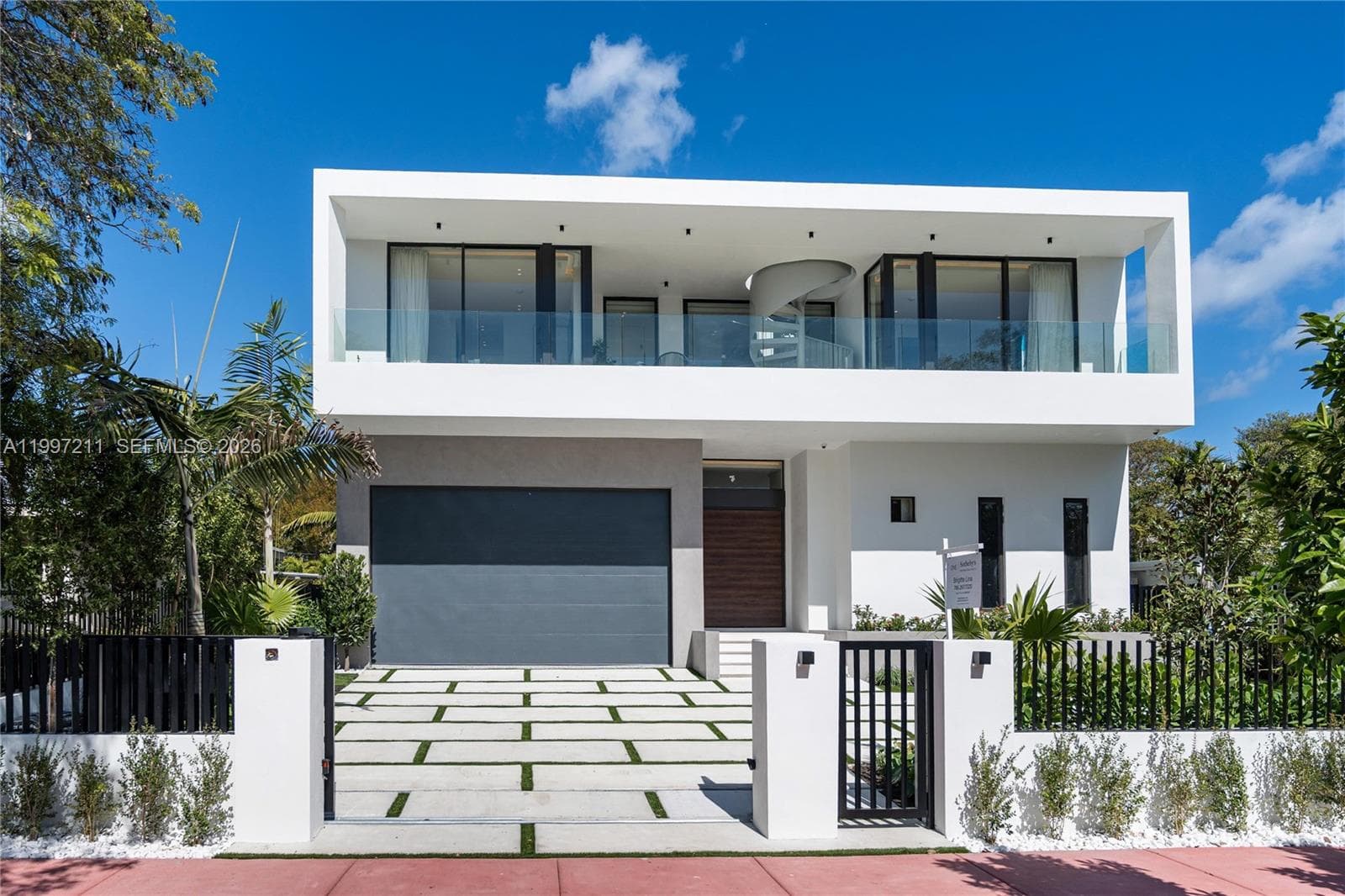 1045 W 47th Ct, Miami Beach FL 33140 — 2