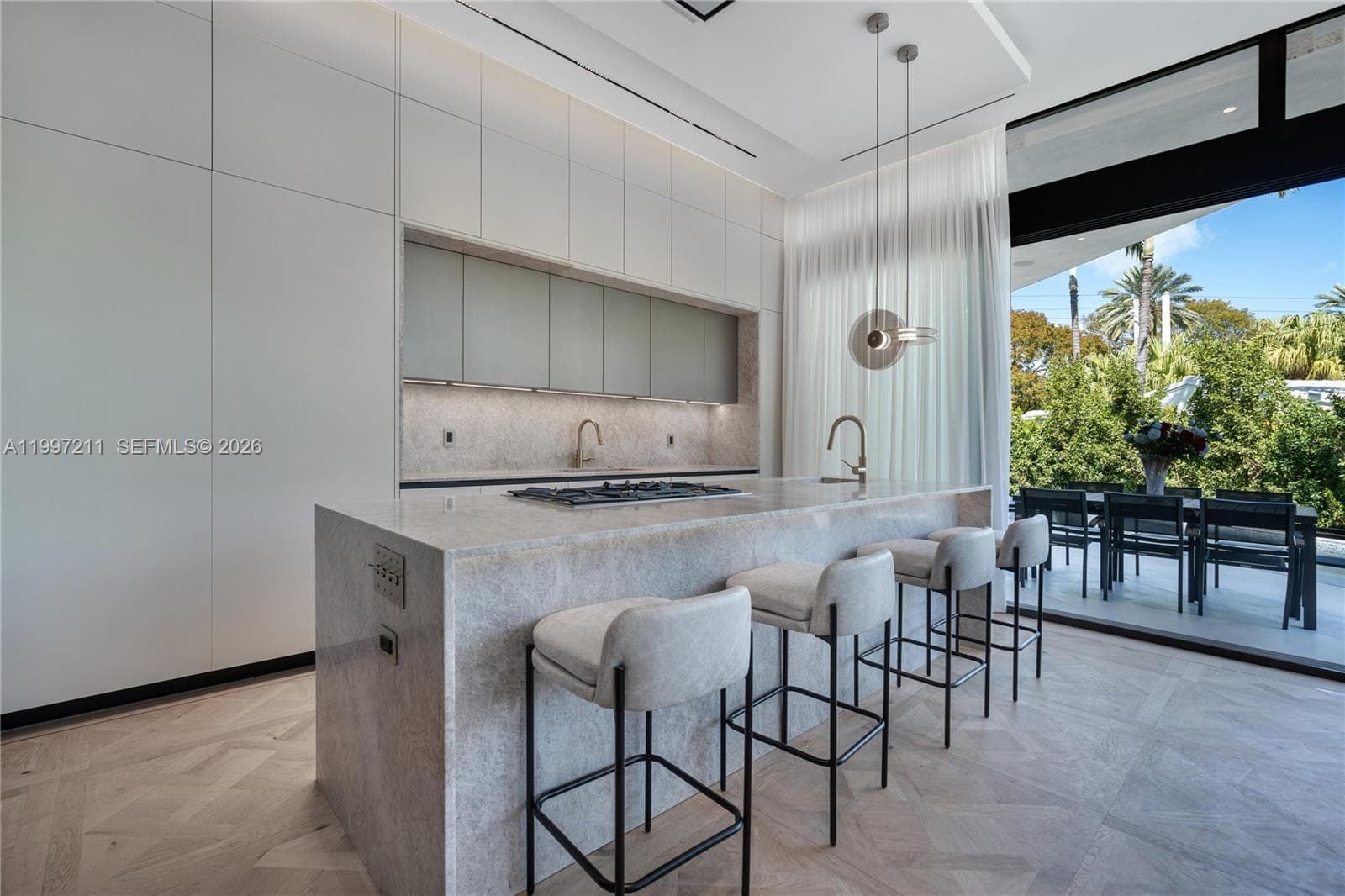 1045 W 47th Ct, Miami Beach FL 33140 — 10