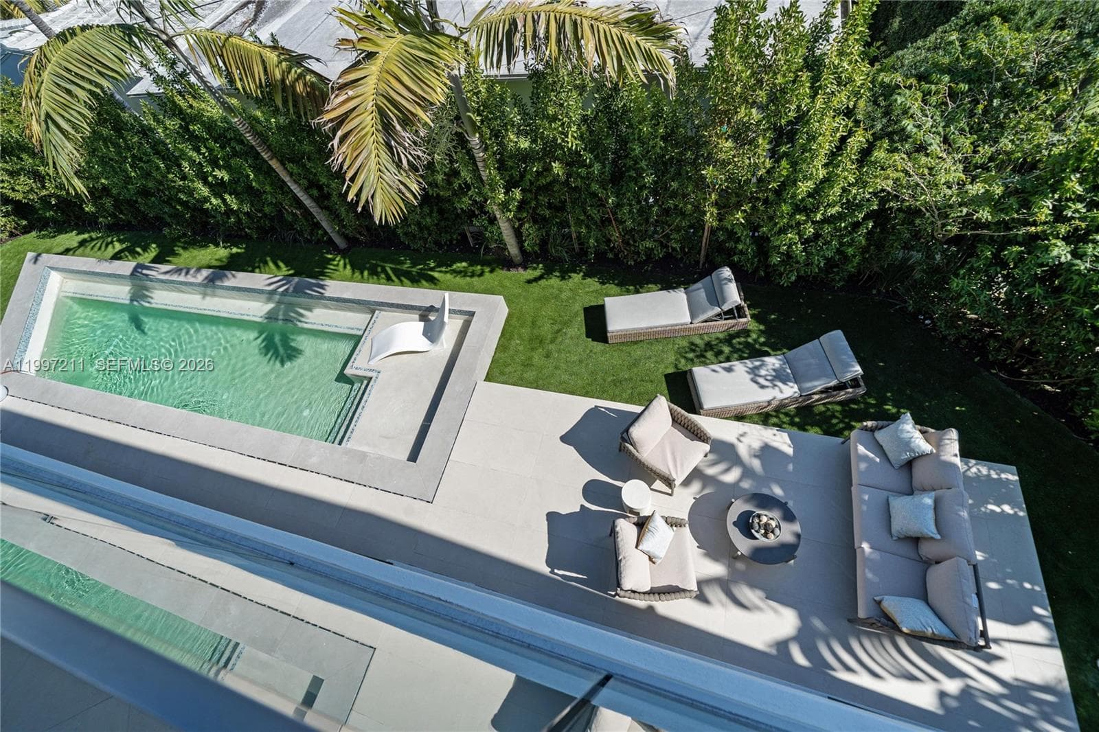 1045 W 47th Ct, Miami Beach FL 33140 — 37