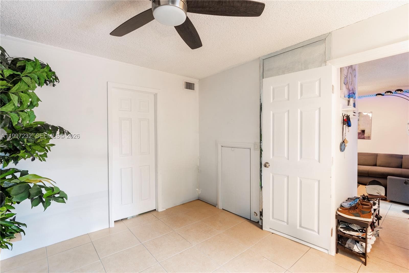 6724 SW 114th Pl, Miami FL 33173 — 11