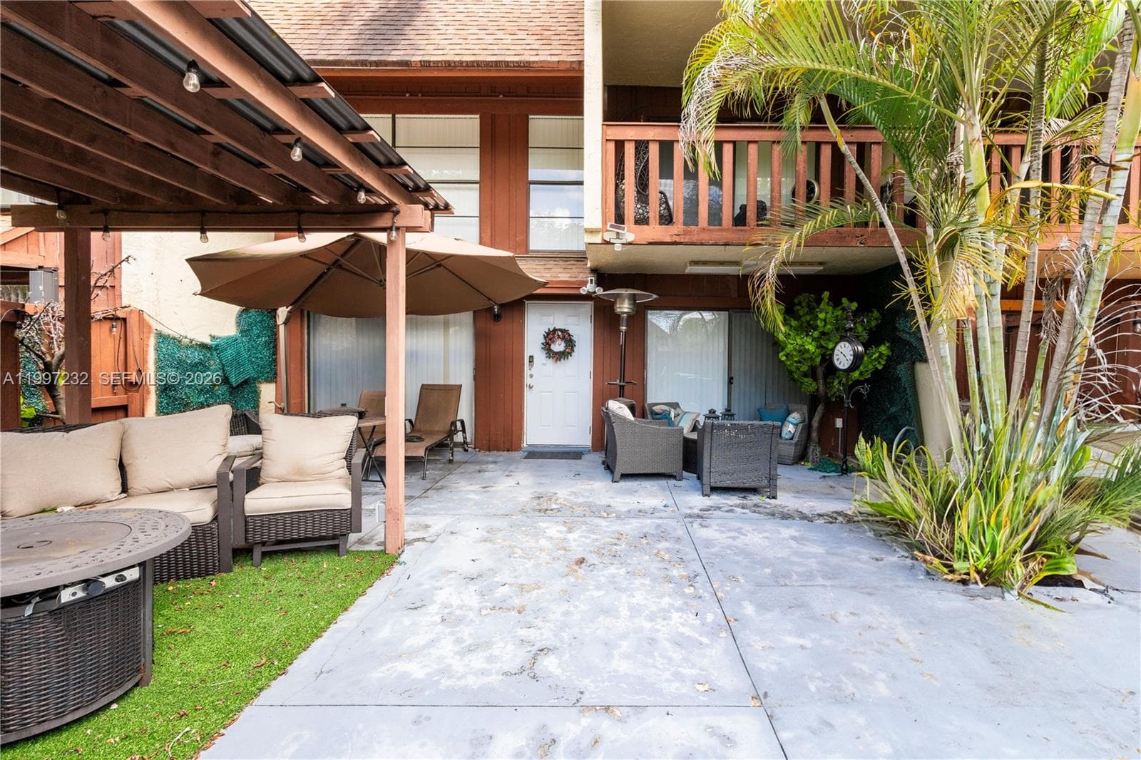 6724 SW 114th Pl, Miami FL 33173 — 4
