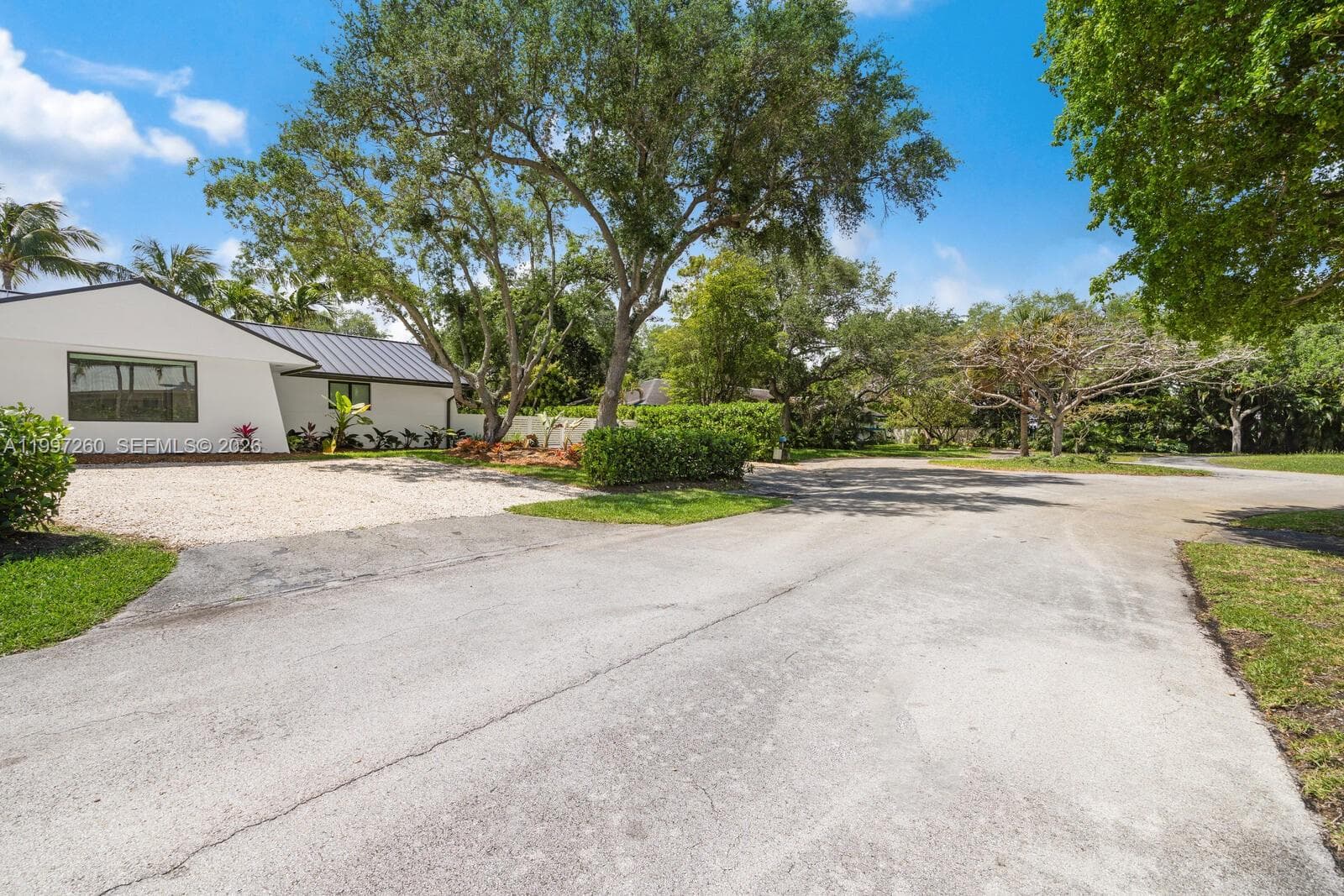 7864 SW 179th Ter, Palmetto Bay FL 33157 — 20