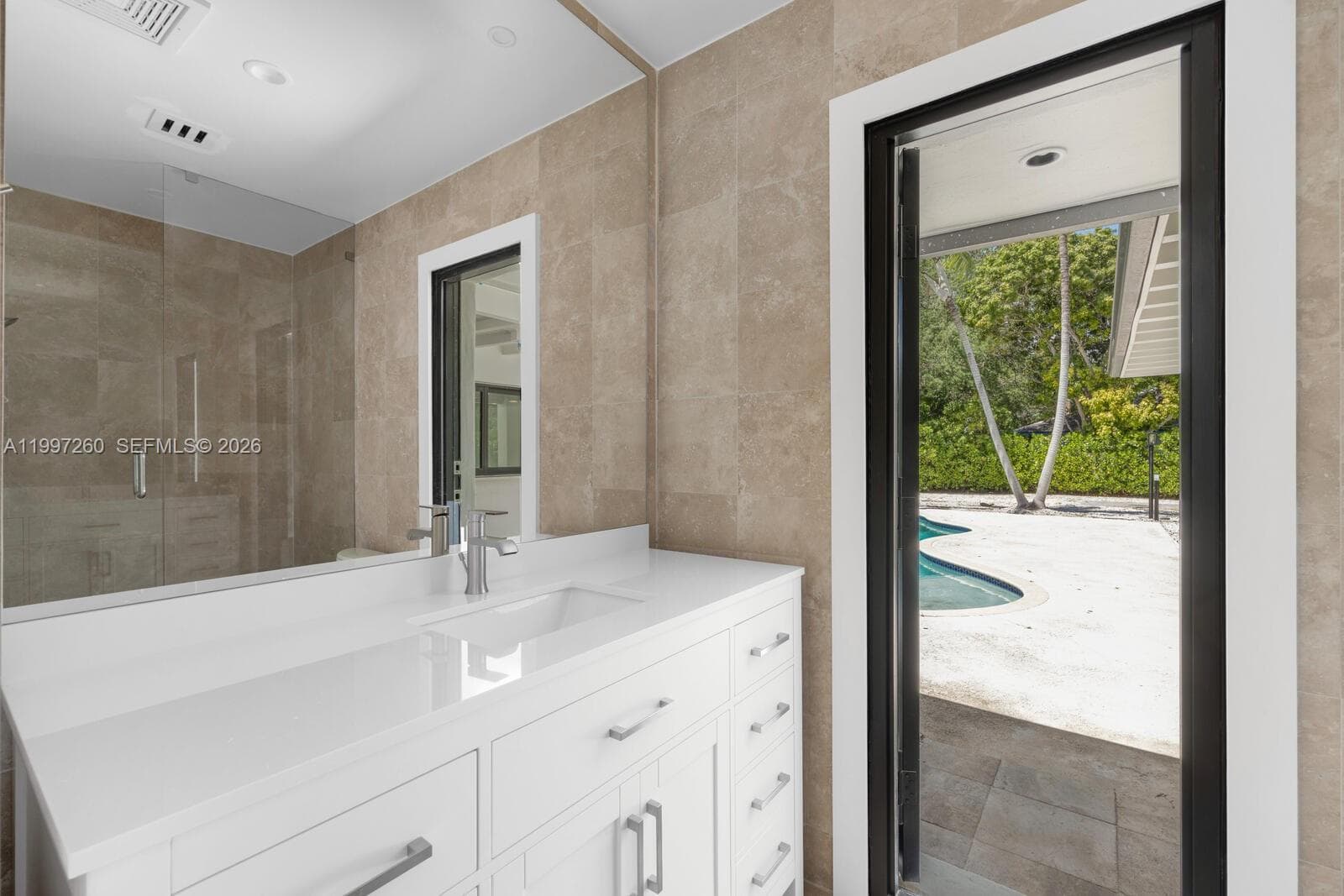 7864 SW 179th Ter, Palmetto Bay FL 33157 — 14