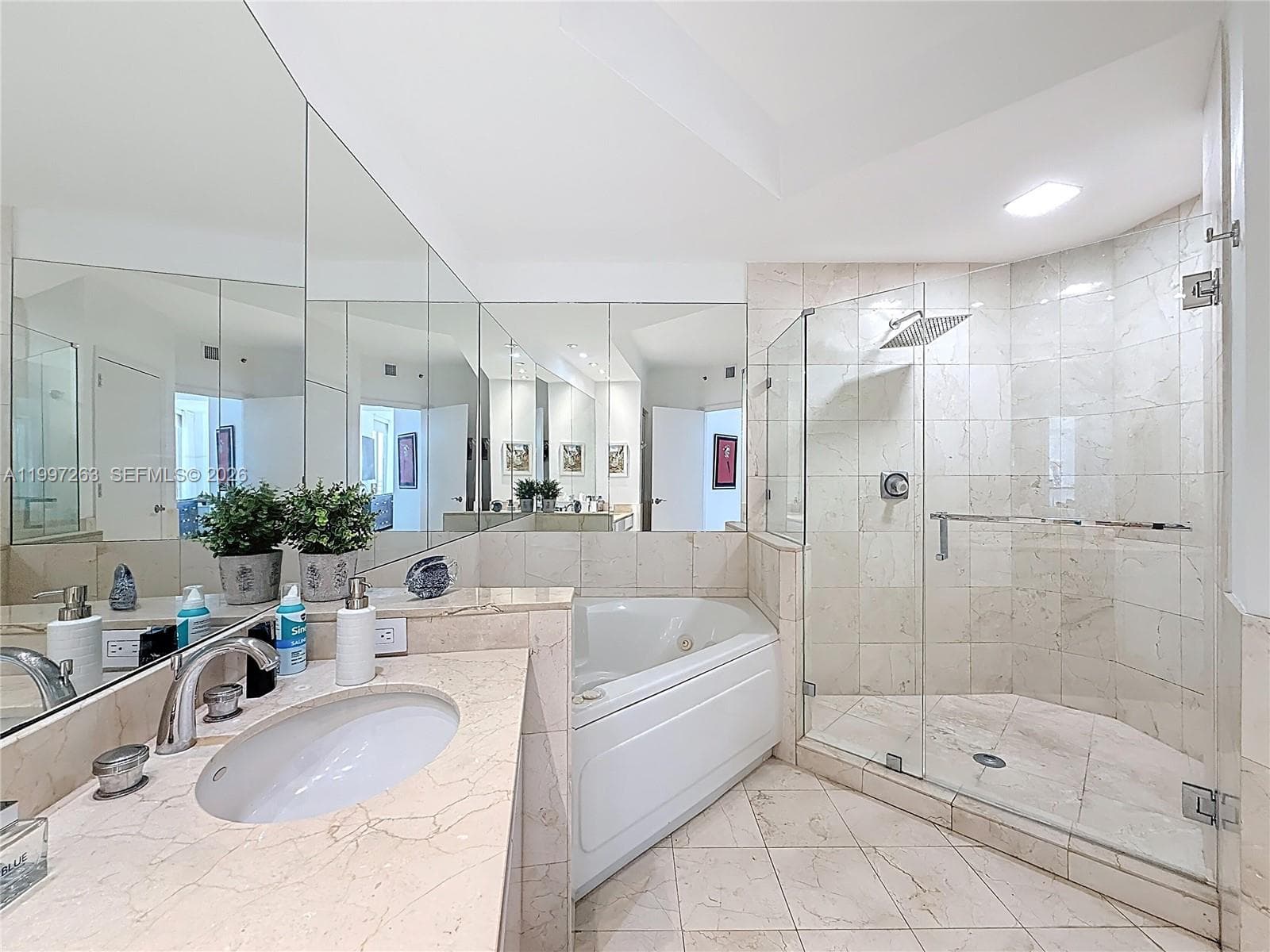 808 Brickell Key Dr # 2002, Miami FL 33131 — 16