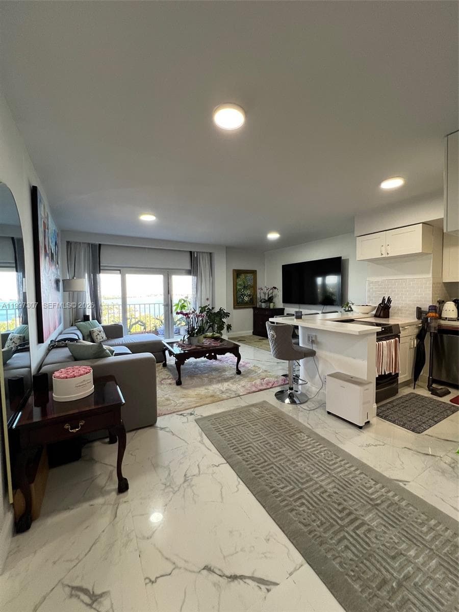 880 NE 69th St # 11M, Miami FL 33138 — 12