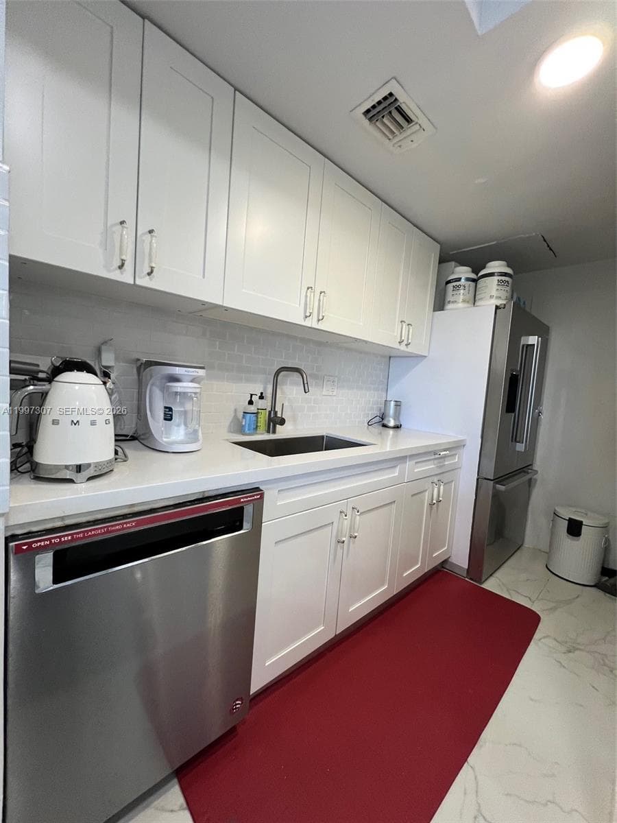 880 NE 69th St # 11M, Miami FL 33138 — 10