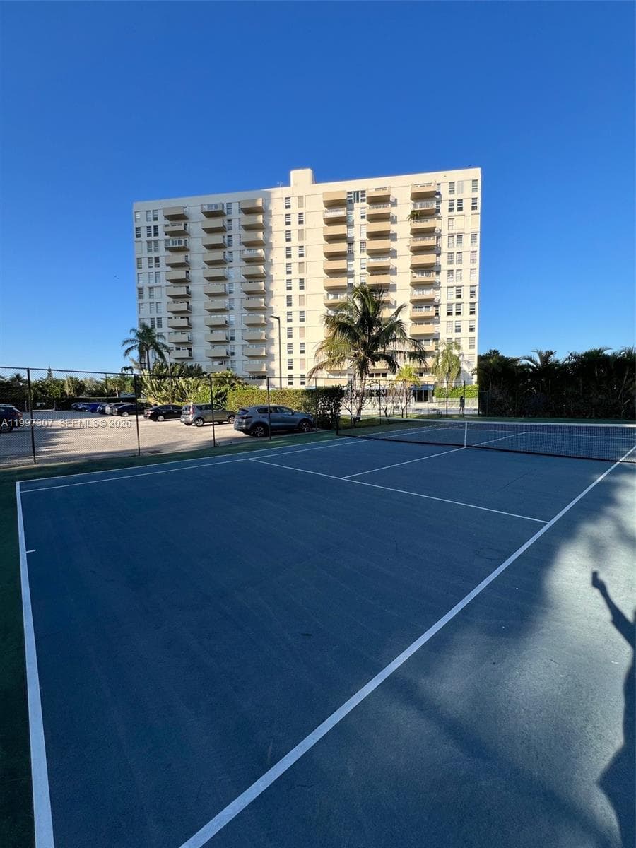 880 NE 69th St # 11M, Miami FL 33138 — 29