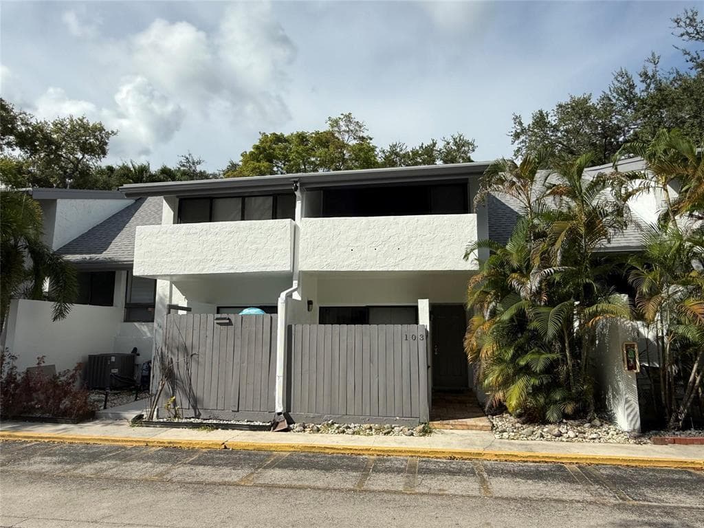 19428 NE 26th Avenue # 103b, Miami FL 33180 — 1