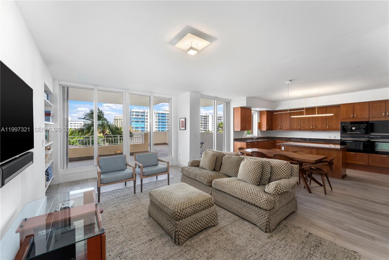 791 Crandon Blvd # 405, Key Biscayne FL 33149 — 5