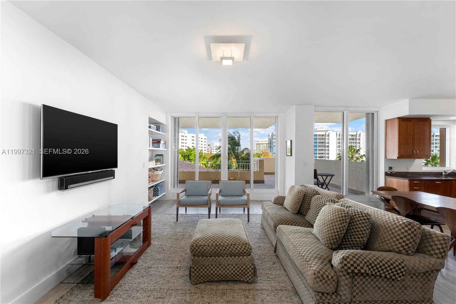 791 Crandon Blvd # 405, Key Biscayne FL 33149 — 4