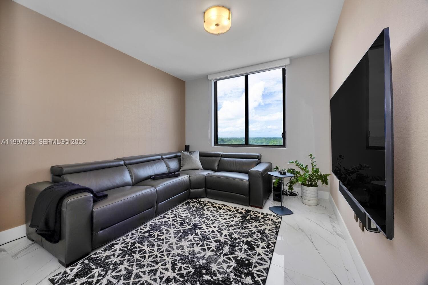 301 Altara Ave, Coral Gables FL 33146 — 43