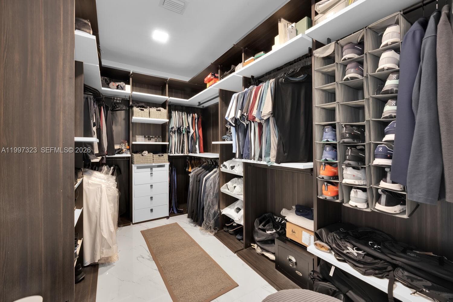 301 Altara Ave, Coral Gables FL 33146 — 35