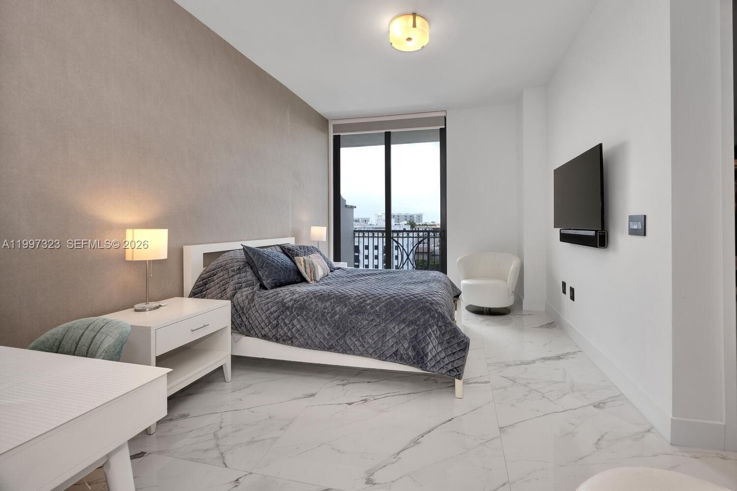 301 Altara Ave, Coral Gables FL 33146 — 39