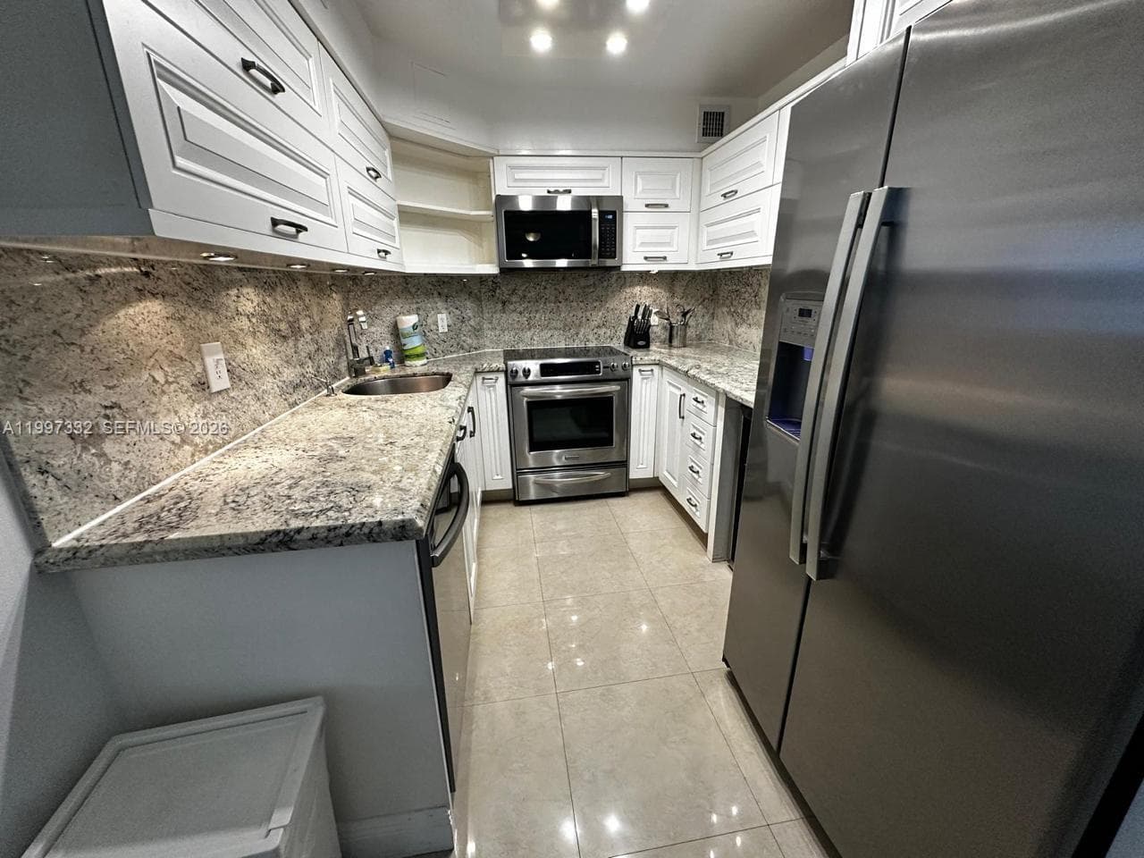 5225 Collins Ave # 614, Miami Beach FL 33140 — 6
