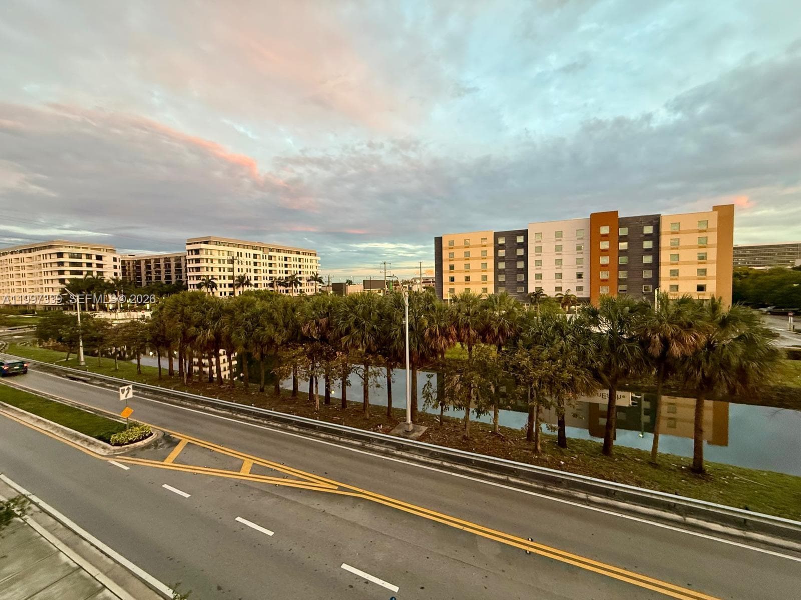 8001 NW 41st St # 305, Doral FL 33166 — 16