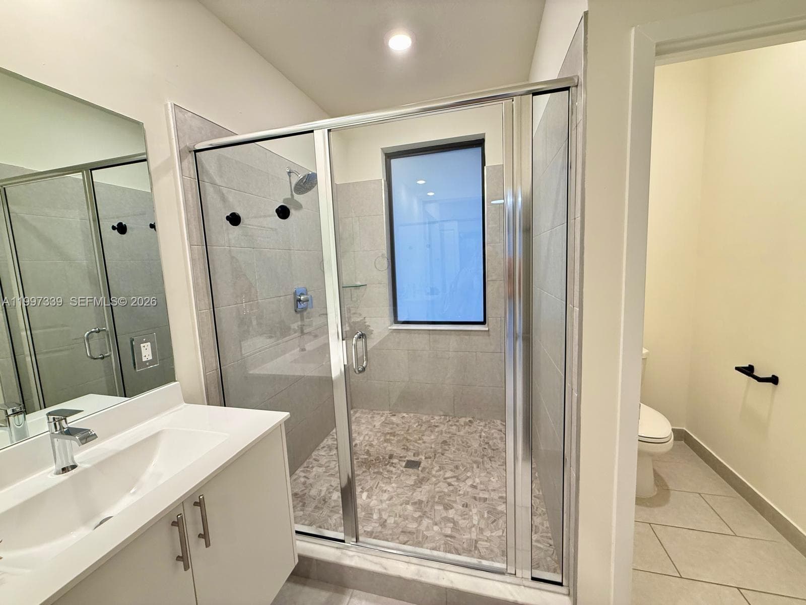 8001 NW 41st St # 305, Doral FL 33166 — 11