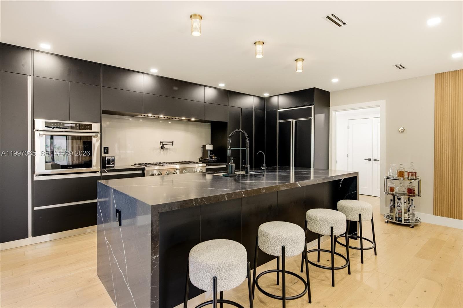436 NE 88th St, El Portal FL 33138 — 16
