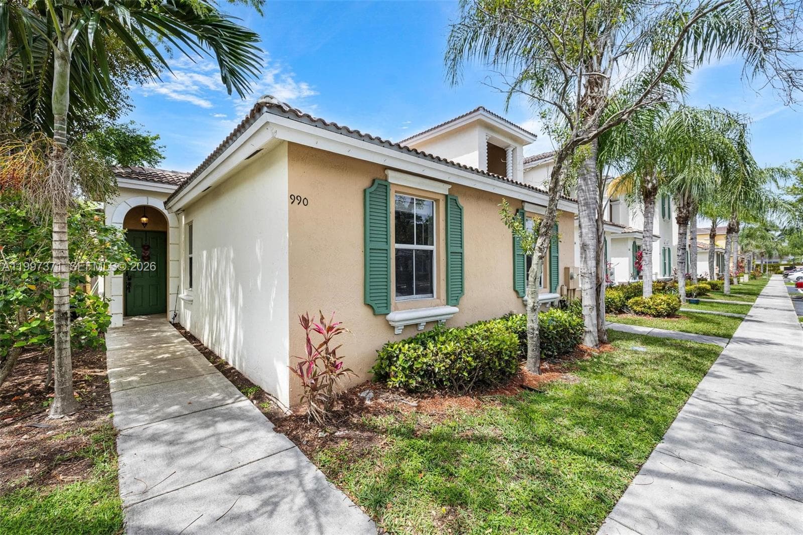 990 NE 42nd Pl, Homestead FL 33033 — 2