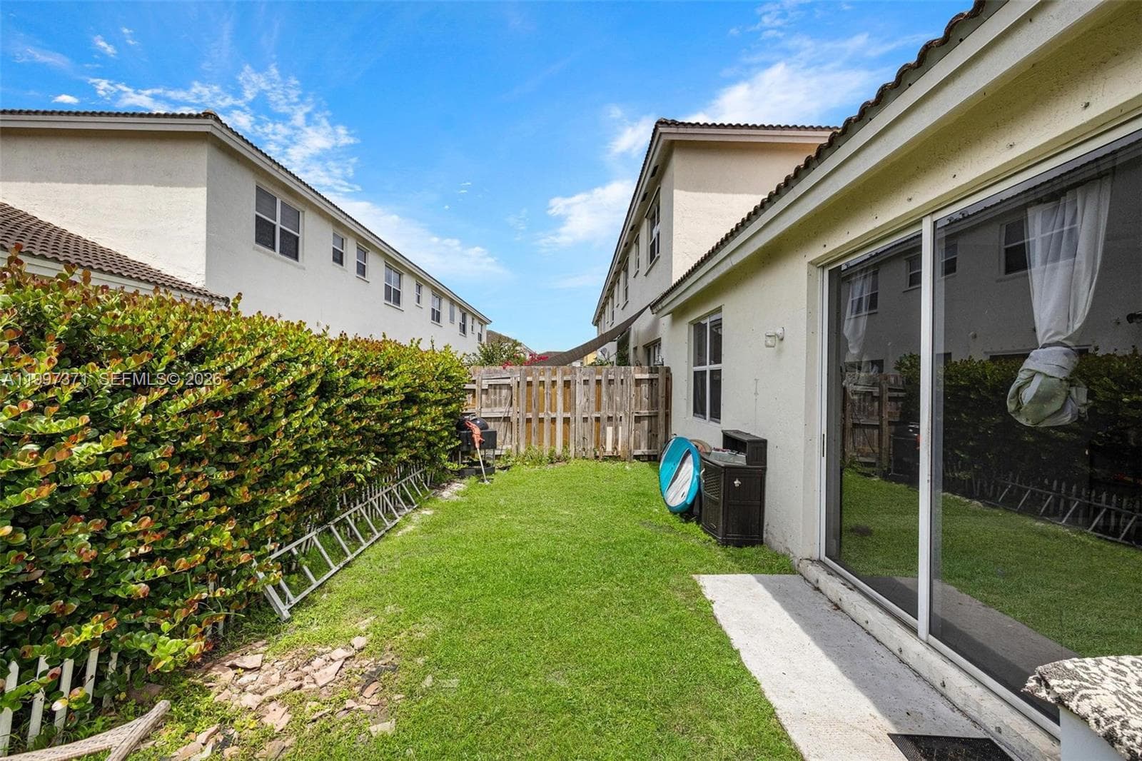 990 NE 42nd Pl, Homestead FL 33033 — 25