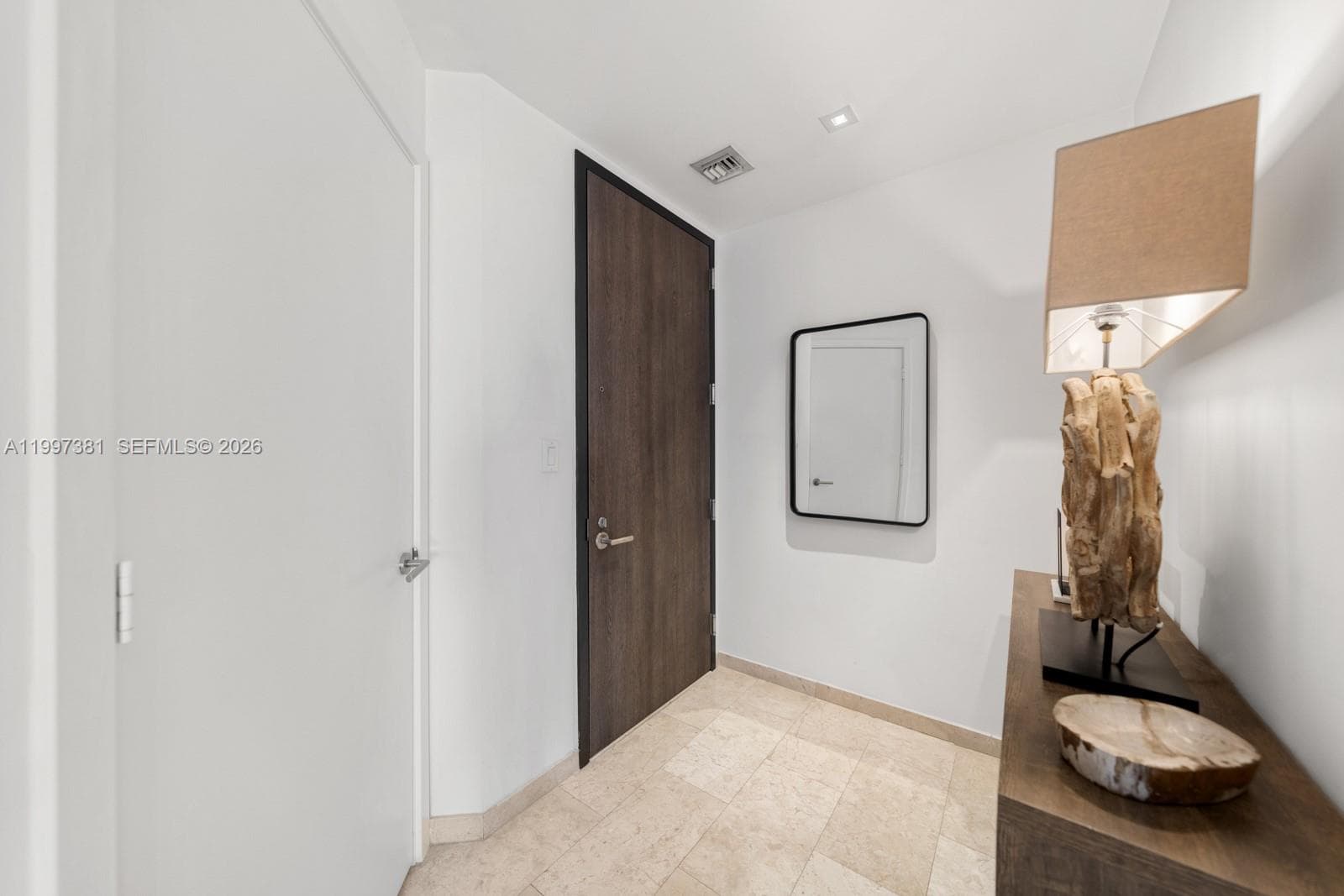 88 SW 7th St # 1401, Miami FL 33130 — 21