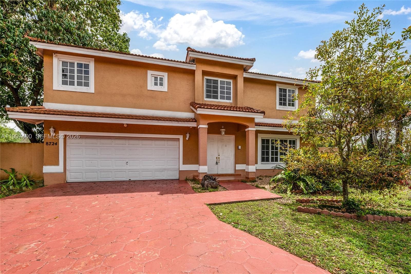 8724 NW 189th Ter, Hialeah FL 33018 — 1