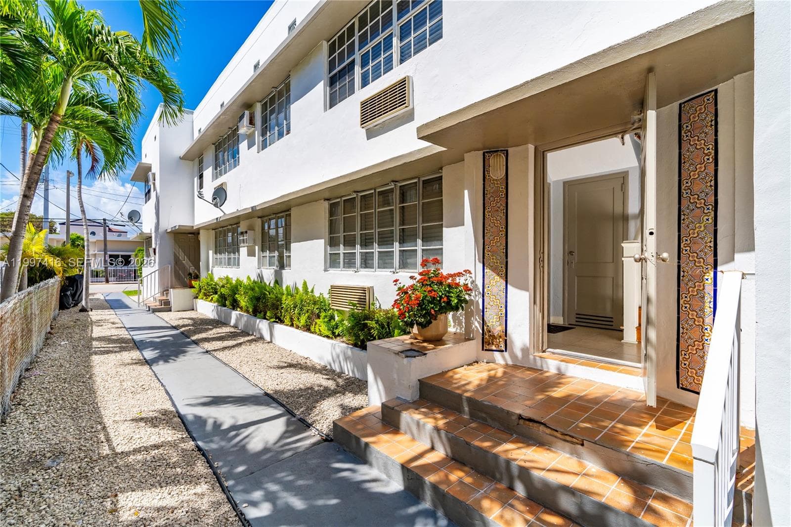 7635 Dickens Ave, Miami Beach FL 33141 — 3