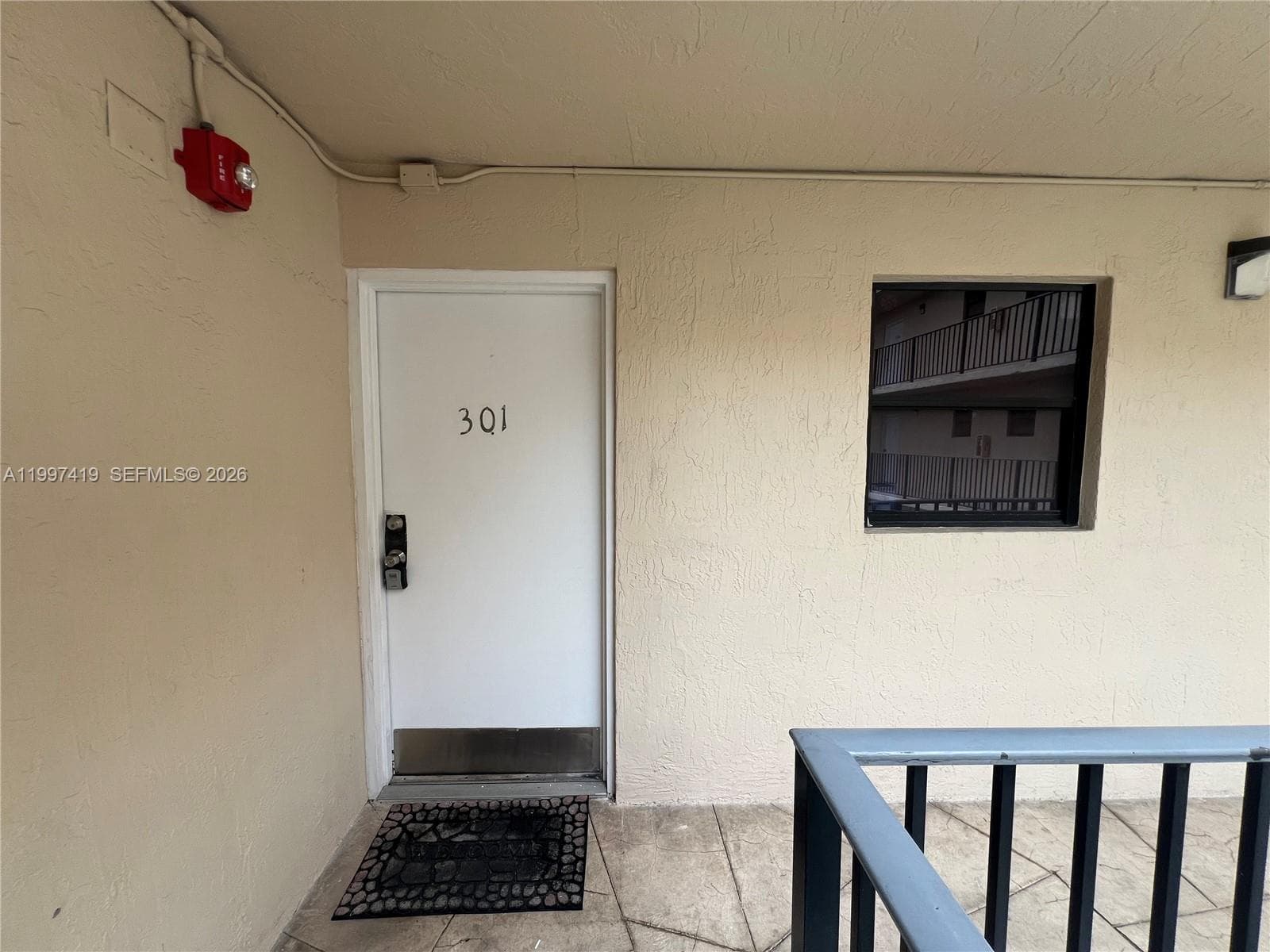 7125 Bay Dr # 301, Miami Beach FL 33141 — 3