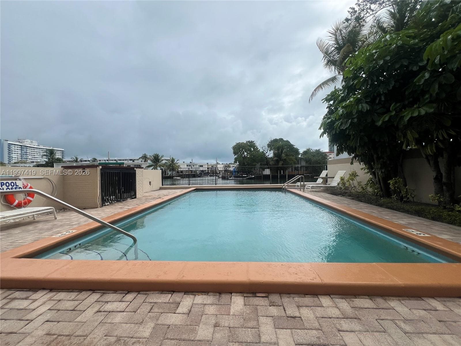 7125 Bay Dr # 301, Miami Beach FL 33141 — 24