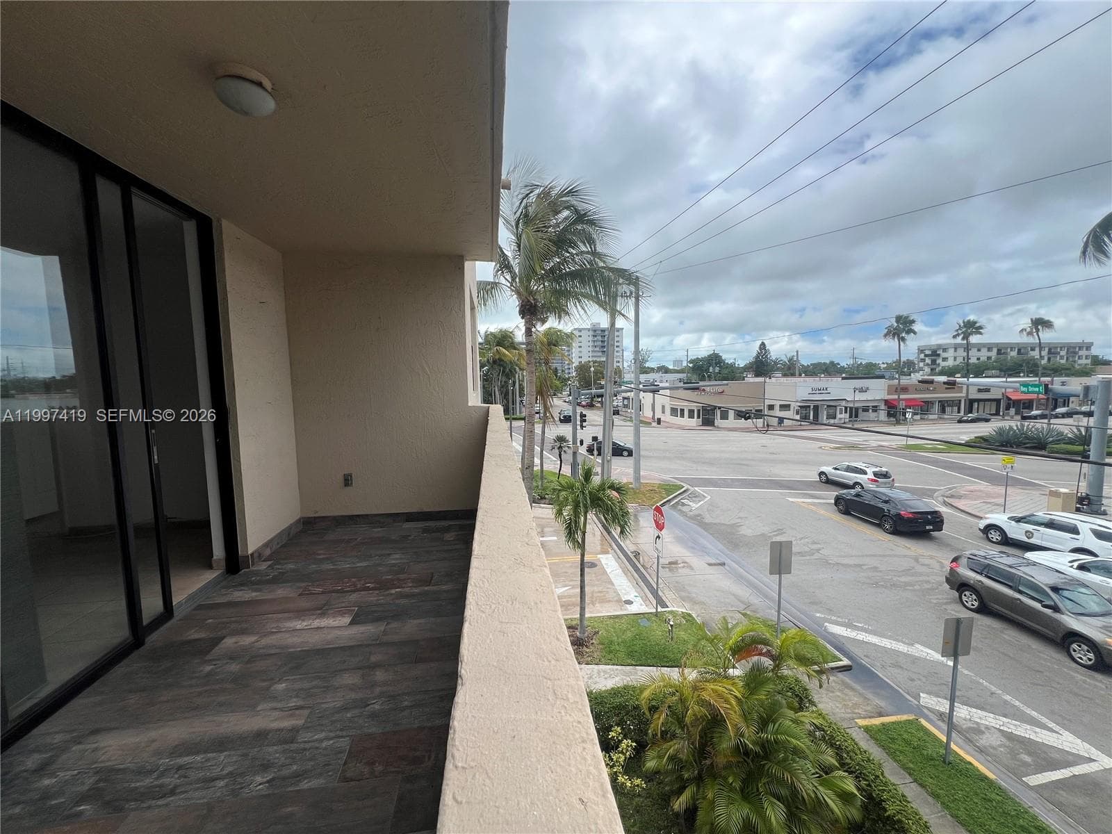 7125 Bay Dr # 301, Miami Beach FL 33141 — 21