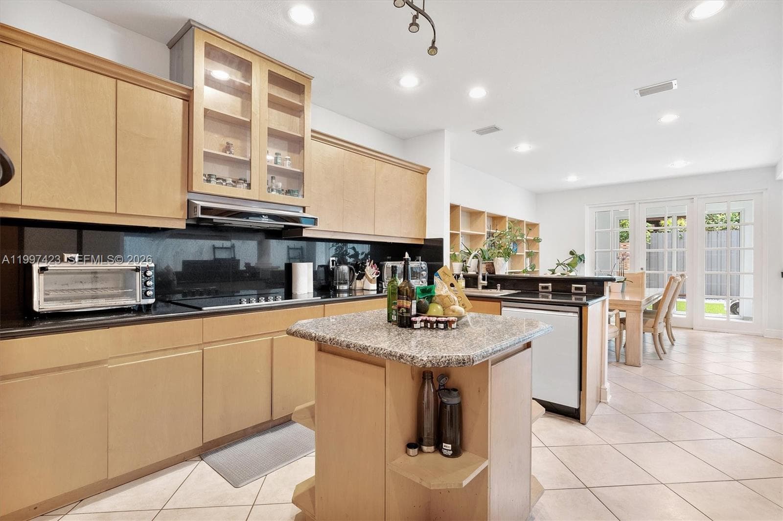 6720 SW 88th Ter, Pinecrest FL 33156 — 12