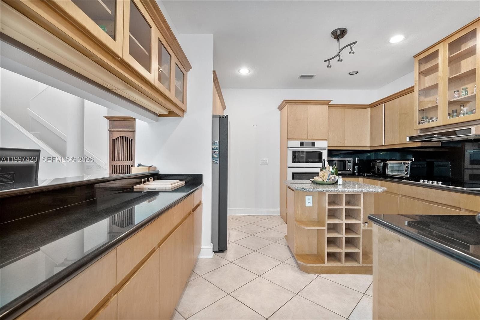 6720 SW 88th Ter, Pinecrest FL 33156 — 10