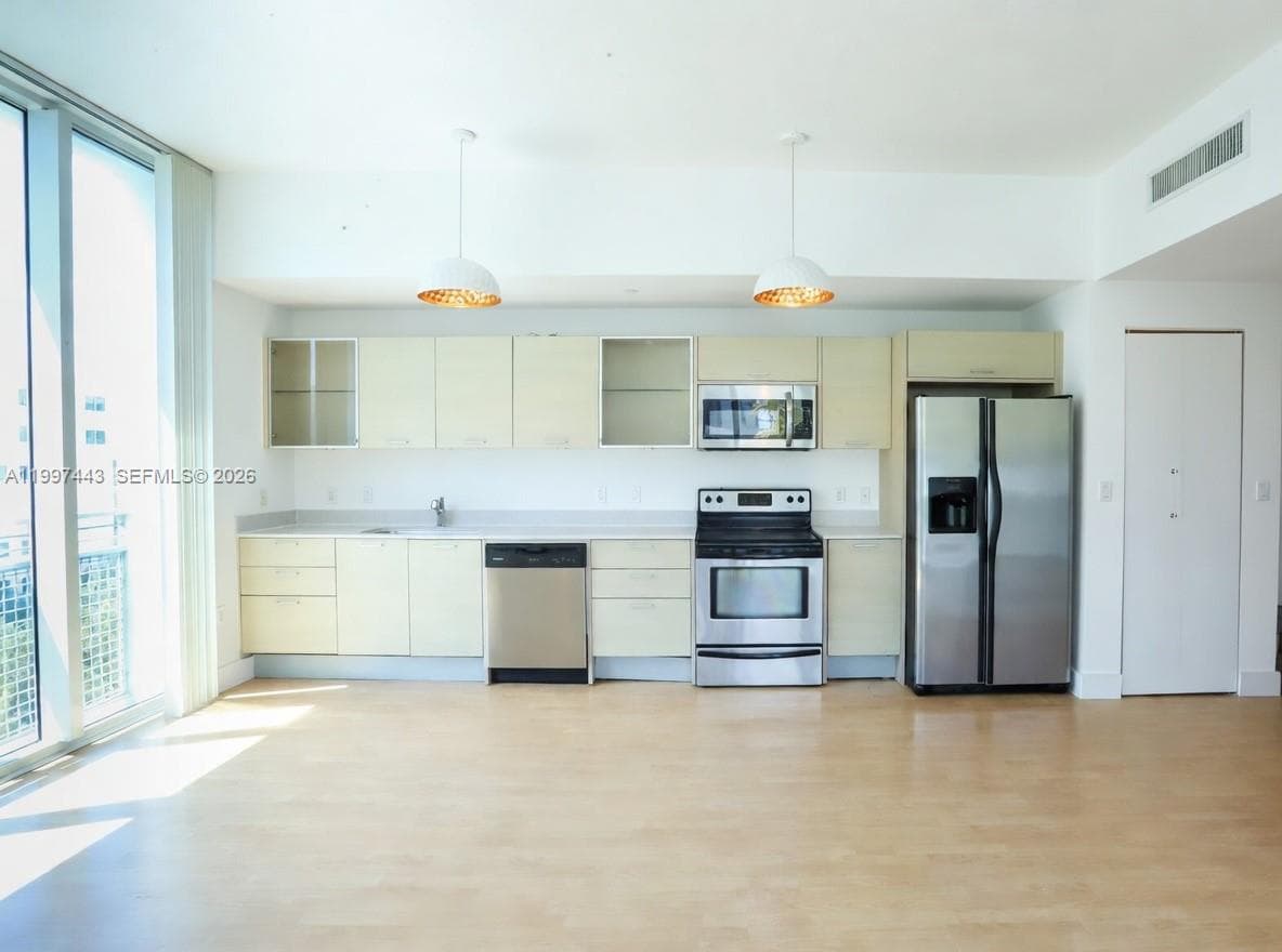 350 NE 24th St # 601, Miami FL 33137 — 2