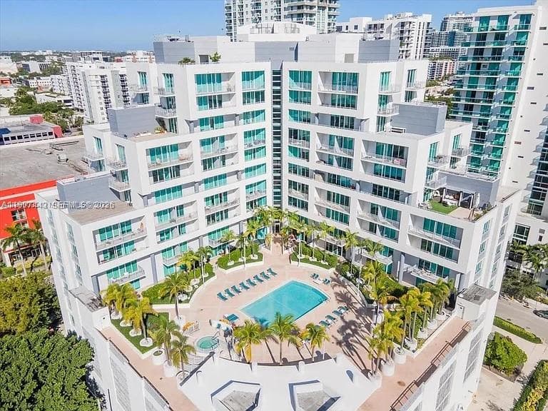 350 NE 24th St # 601, Miami FL 33137 — 16